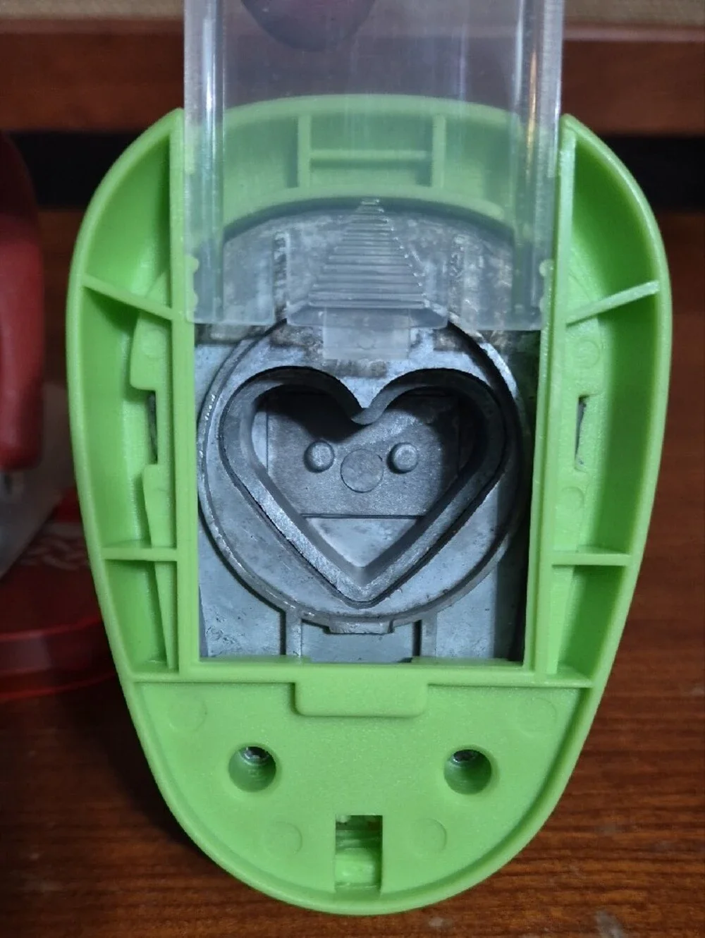 The Paper Studios Green Heart Craft & Tonic Studio Boarder Punch‎
